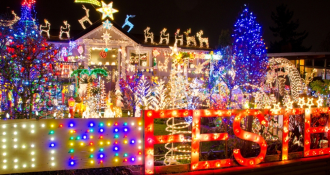 How to cut the cost of your Christmas energy bills Christmas lights 774