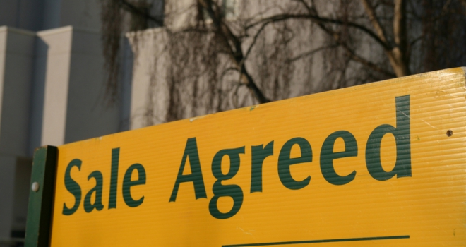 What are the top 5 buzzwords and phrases used by London estate agents? sold 444