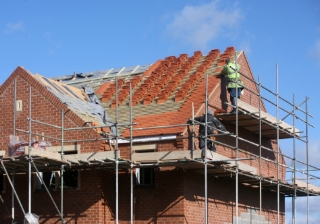 Majority of housebuilders offering non-cash incentives to buyers construction 3