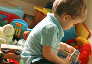The best space-saving hacks around the home for parents Messy kids room 822