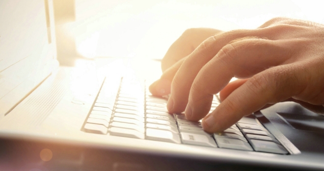 New digital letting service aims to save landlords up to £1,600 laptop