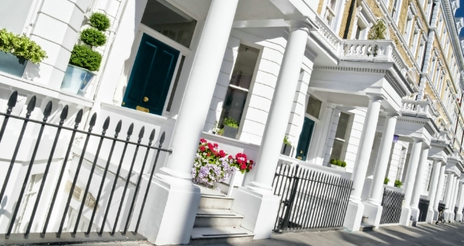 Can you really bag a bargain in Kensington? kensington