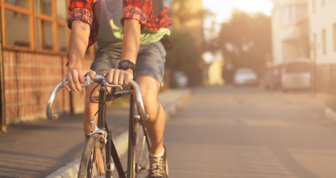 Get on your bike this October with Agents Giving! Bike 331