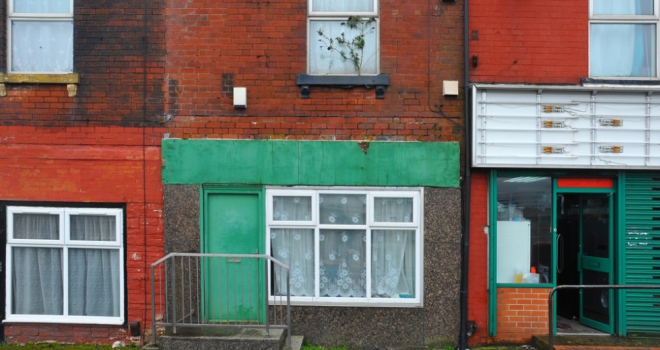 Urgent action needed to unlock £135bn in societal benefits from England’s poorest housing Poor housing 825