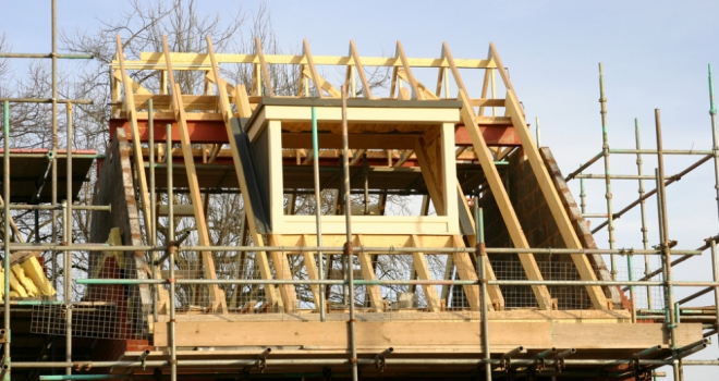 New homes completions set to fall, warns Barratt Self Build 711